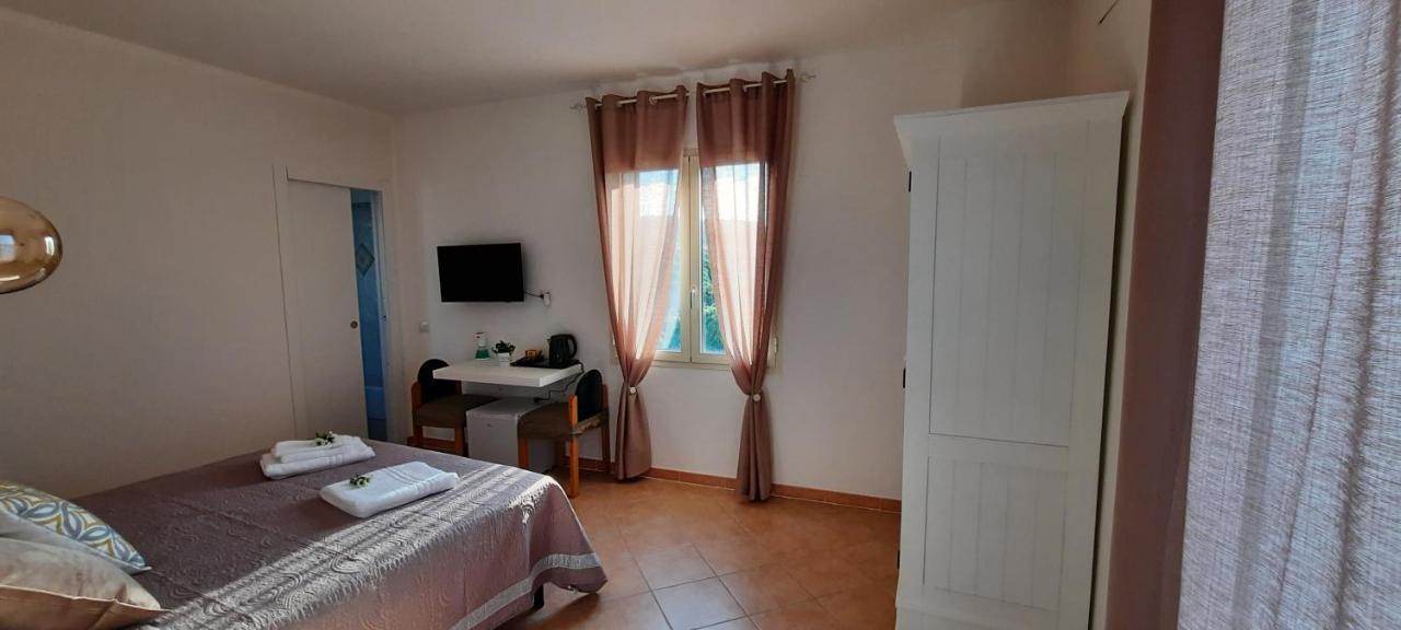 سانتا تيريزا غالّورا Monte Becco Panoramic Rooms المظهر الخارجي الصورة